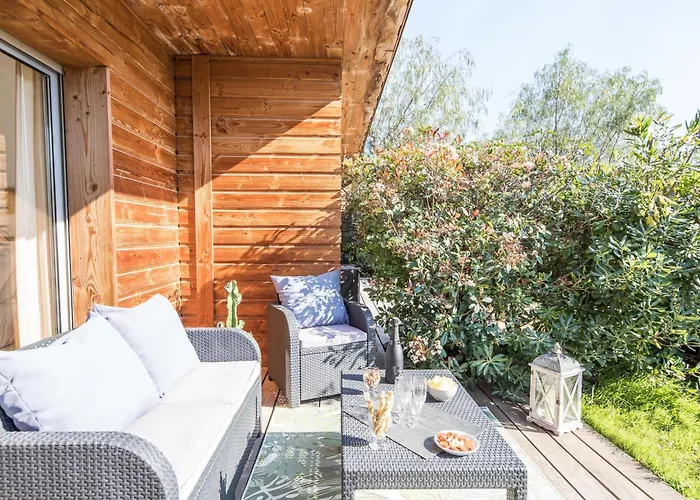 4 Etoiles Piscine Et A Pied