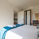 4 étoiles Piscine Et à Pied Appartement