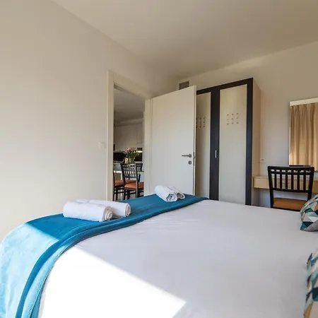 4 Etoiles Piscine Et A Pied Lejlighed