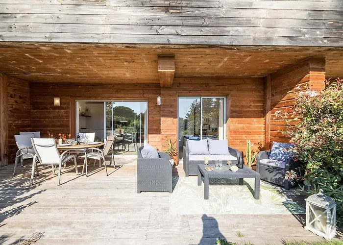 4 Etoiles Piscine Et A Pied *